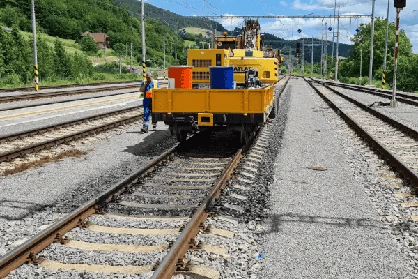 Regenerácia podvalov SB-5 v extrémnych zimných podmienkach